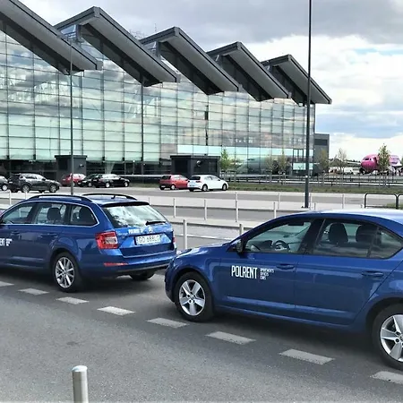 Апартаменты 777 & Cars *